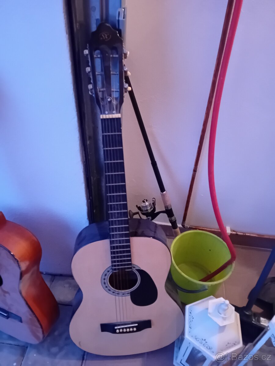 Prodám kytaru španělka