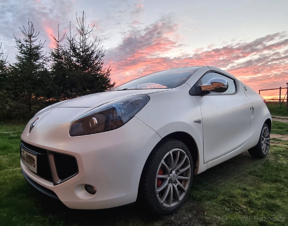 Renault Wind 1.6 98kw rok 2010 - roadster - cabrio