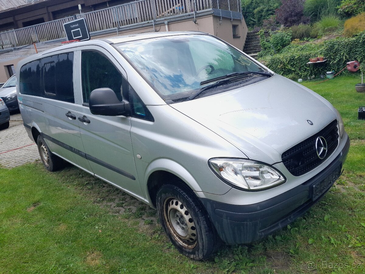 Dveře Mercedes Vito W639, rok. 2007, stříbrná 9744