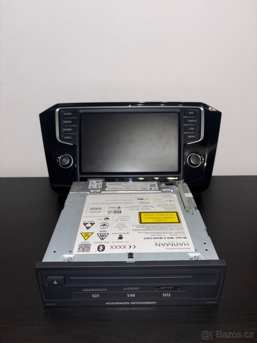 Rádio s jednotkou a orig. rámkem VW MIB2 2DIN