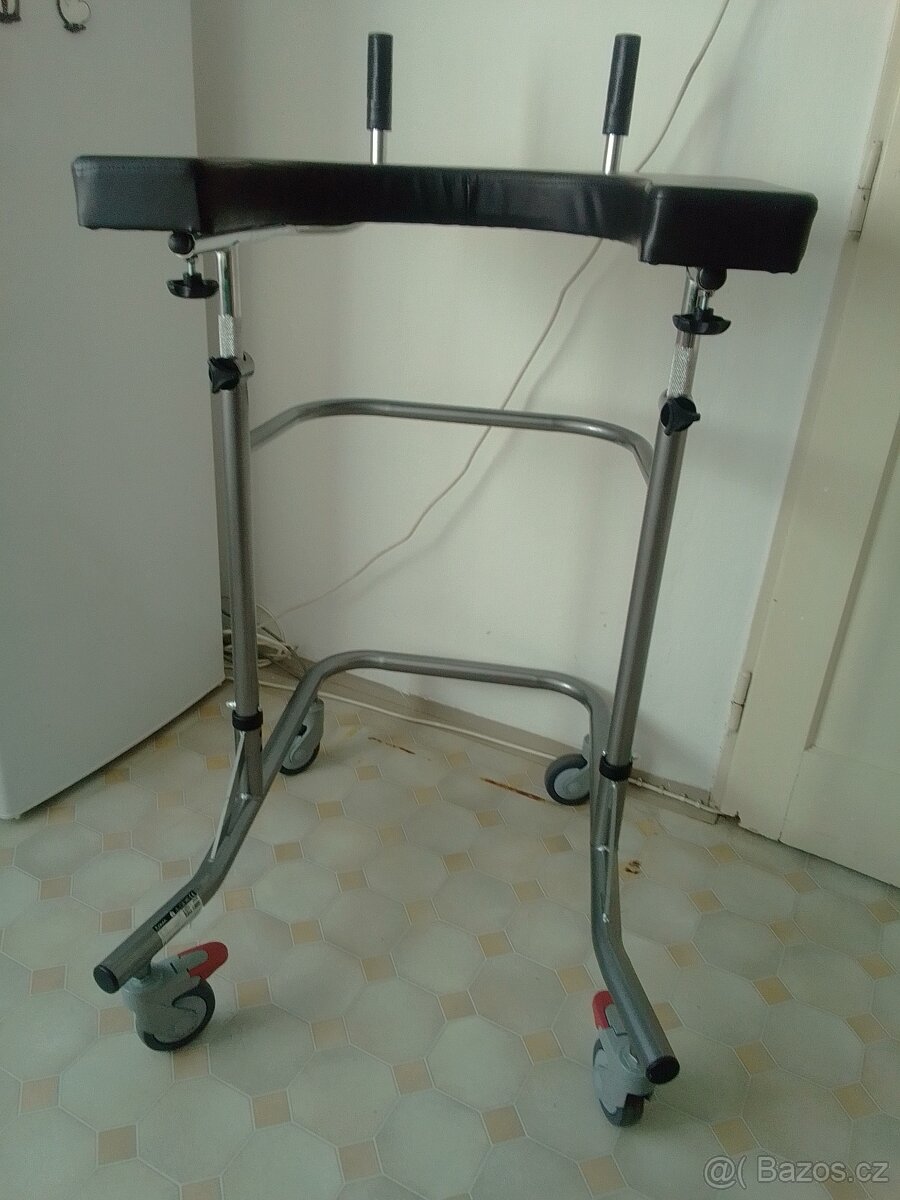 Chodítko pro seniory