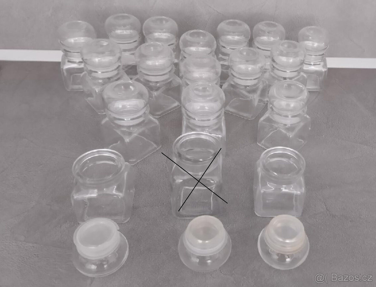 NÁDOBY NA KOŘENÍ/KOŘENKY SKLO