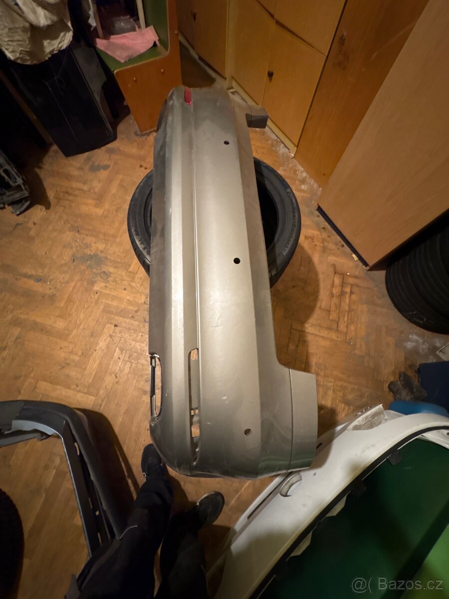 Zadní nárazník Škoda Octavia 2 sedan