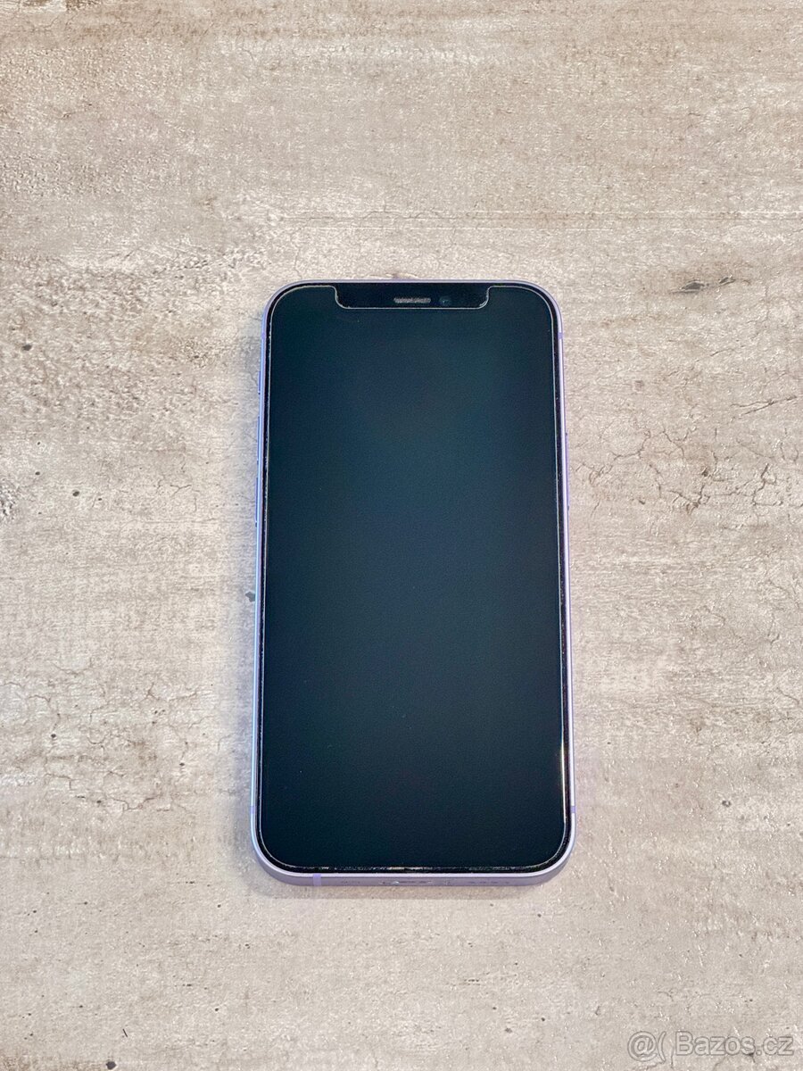 iPhone 12 mini + příslušenství