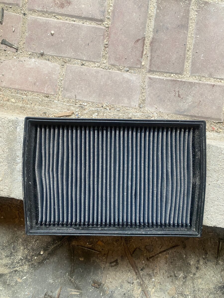 Originál K&N vzduchový filtr Škoda Felicia 1.3
