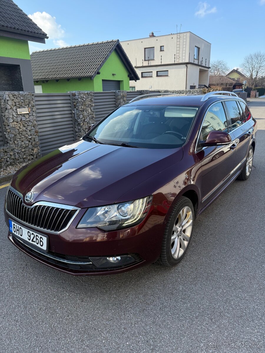 Škoda Superb 2.0 TDi 125kw DSG combi -  TOP výbava