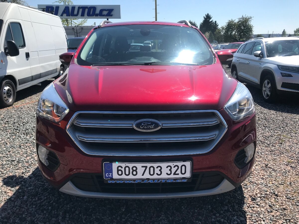 Ford Kuga 1.5 EcoBoost 110 KW,NAVI,ČR...