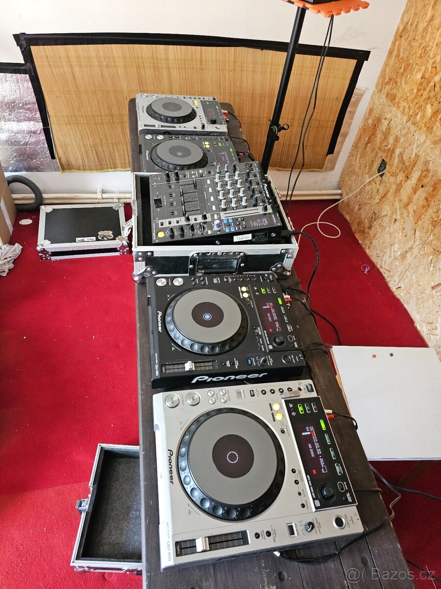 4 x CDJ 850 + DJM 750 + case