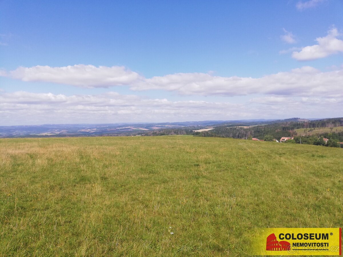 Velenov, orná půda, 1 032 m2, příjezdová cesta – pozemek