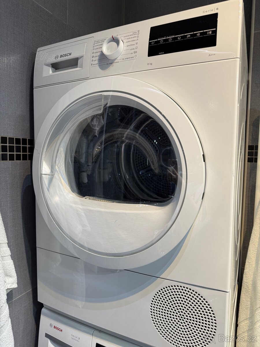 Sušička BOSCH WTR87TW1CS