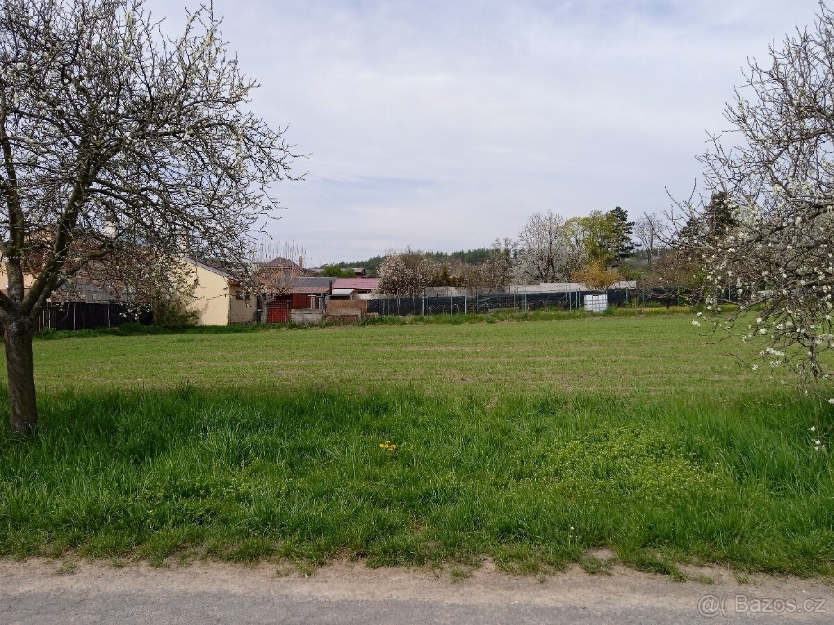 pozemek střižov
