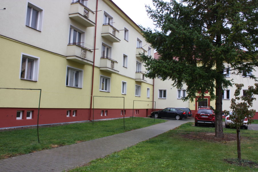 Pronájem, Čáslav, ul. Jeníkovská, byt 2+1 + balkon+ sklep