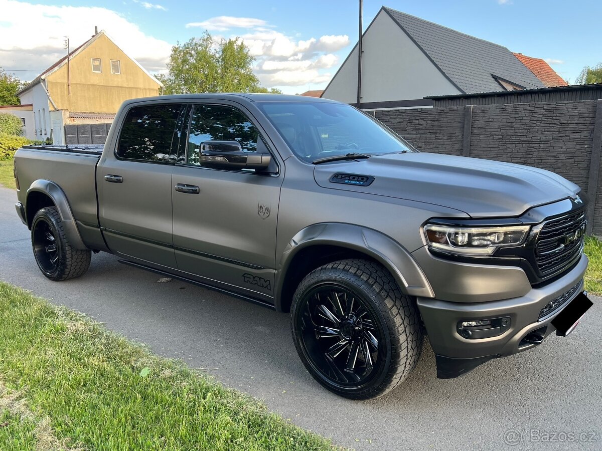 Dodge RAM Limited, 2021, LPG, long korba, upravené.