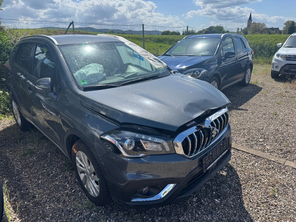 Prodám Suzuki SX4 Cross 4x4 Benzín rv 17 -