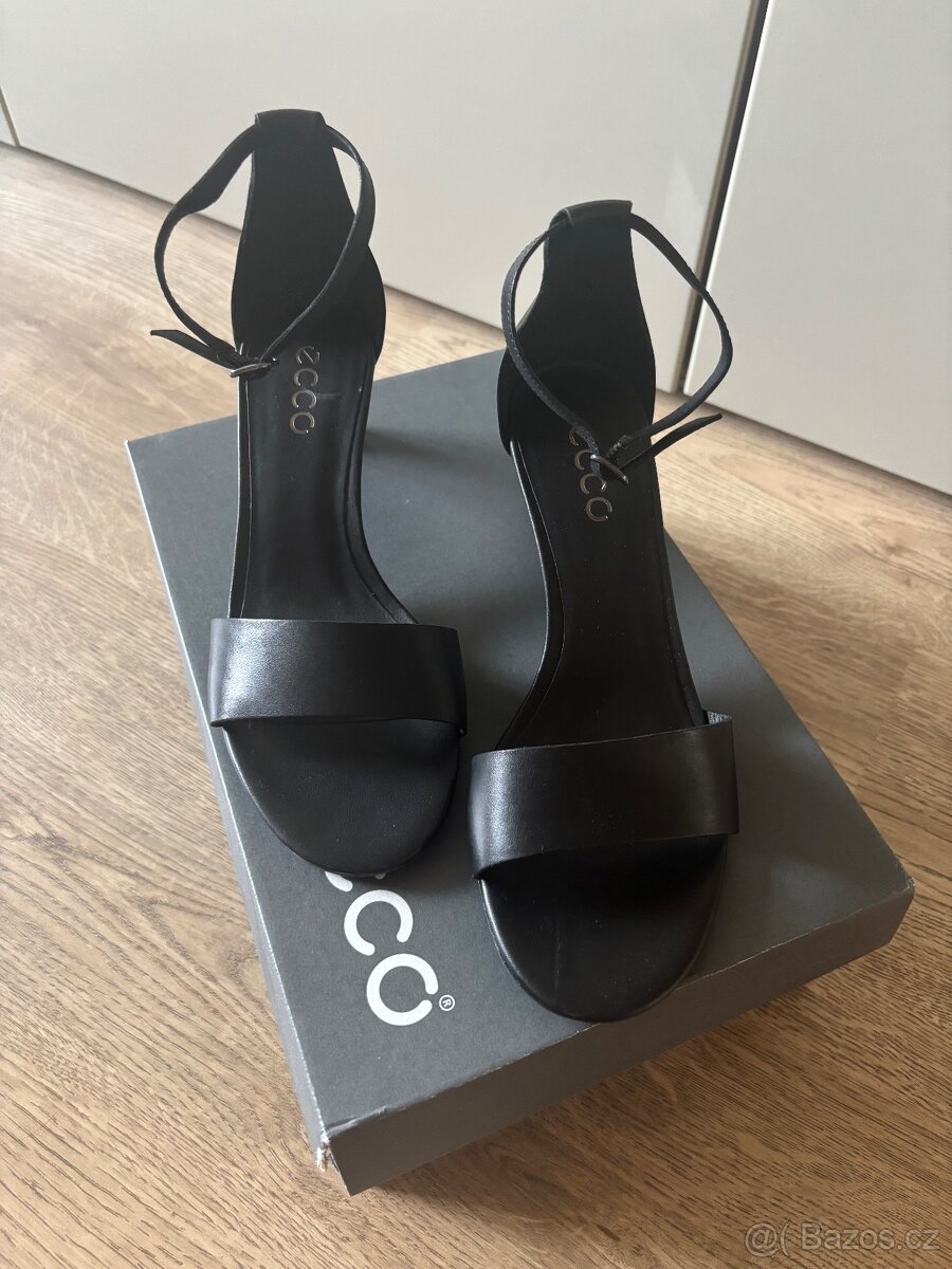 Boty ECCO vel. 38