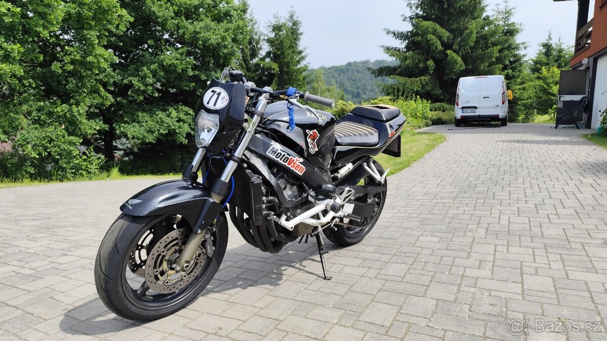 CBR 600 f sport Stunt Motogymkhana okruhovka