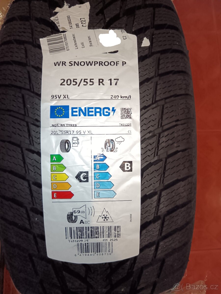 Zimni Nokian 205/55 R17