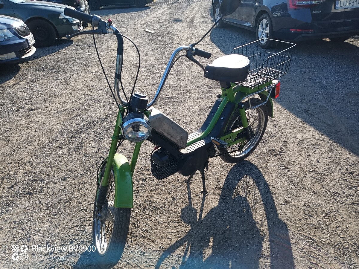 Babetta 210 r.v 1985 s kartičkou.