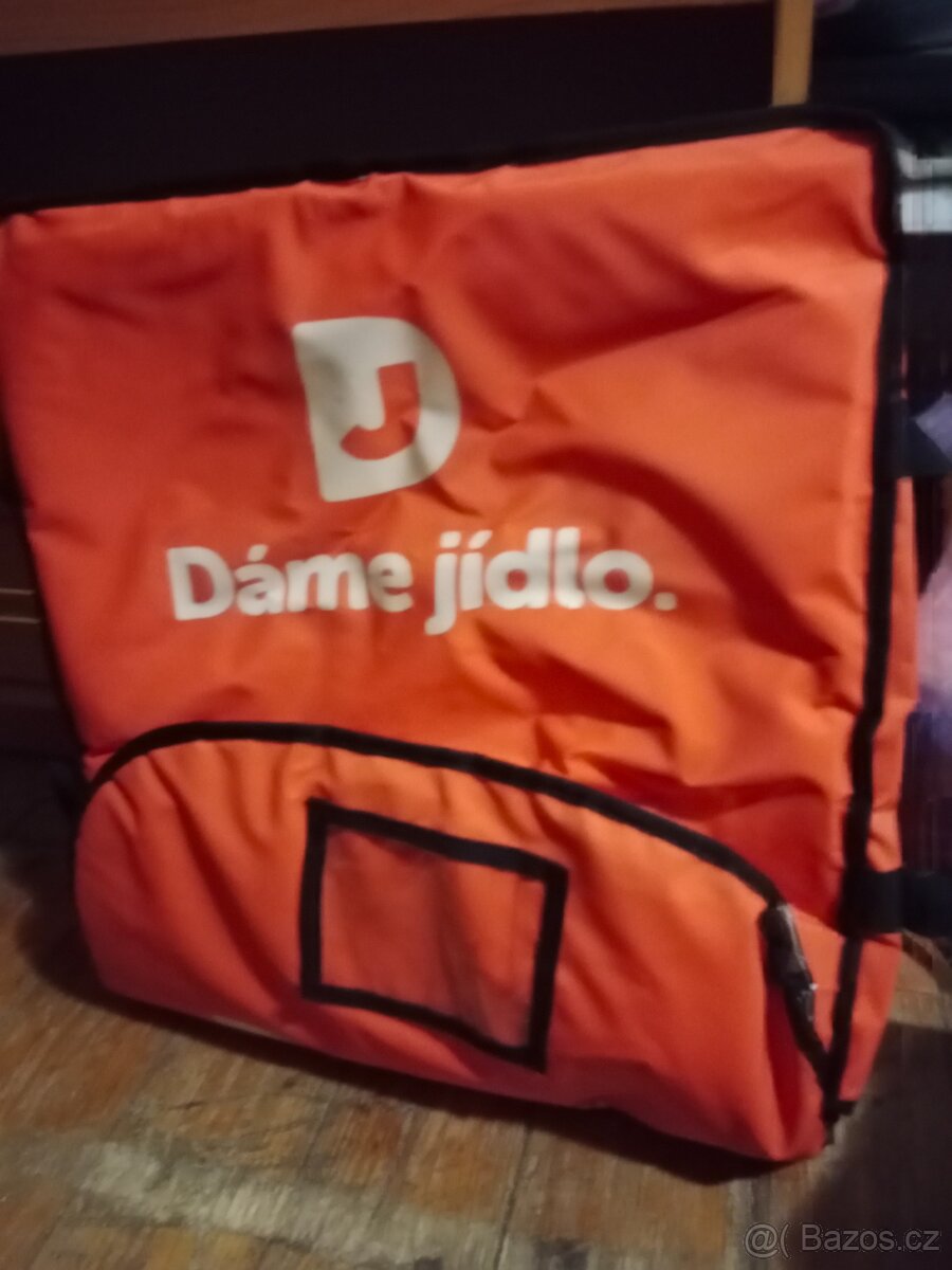 Velka taska dame jidlo