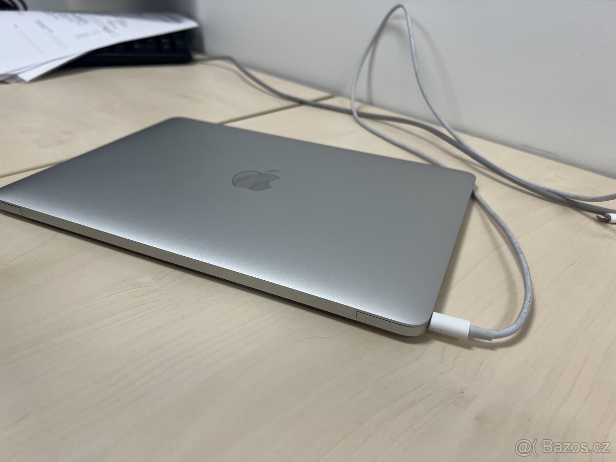 Prodám Macbook 12 retina 512gb