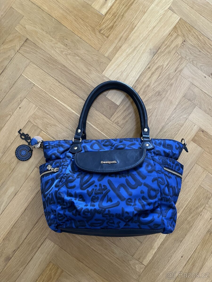 Kabelka Desigual 4
