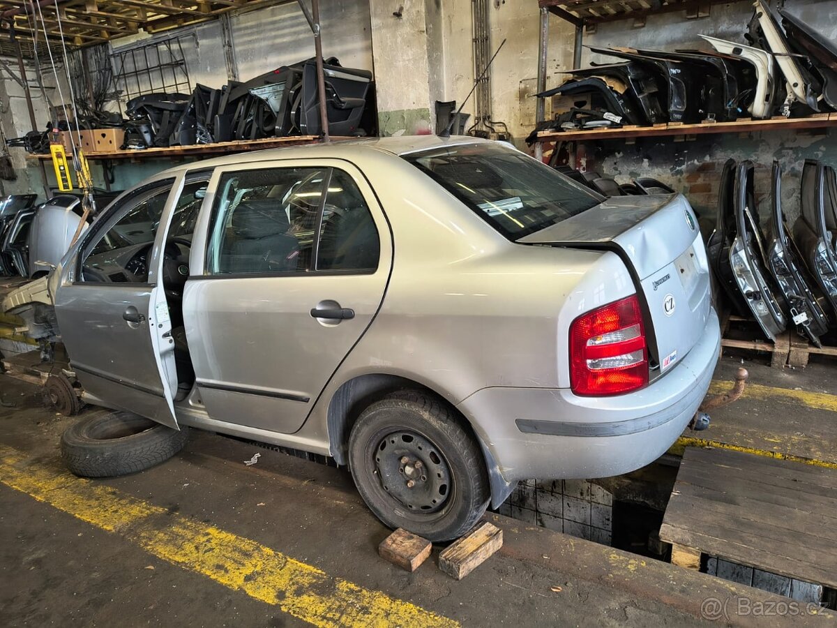 ŠKODA FABIA I. -DÍLY Z VOZU