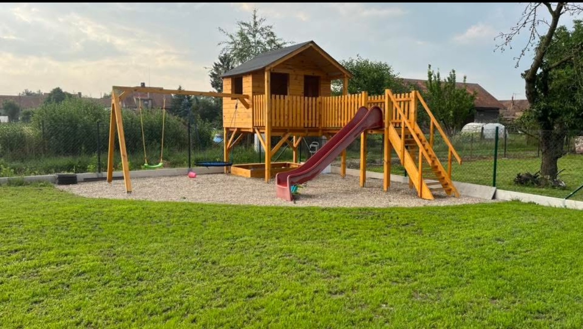 Dětské dřevěné domečky
