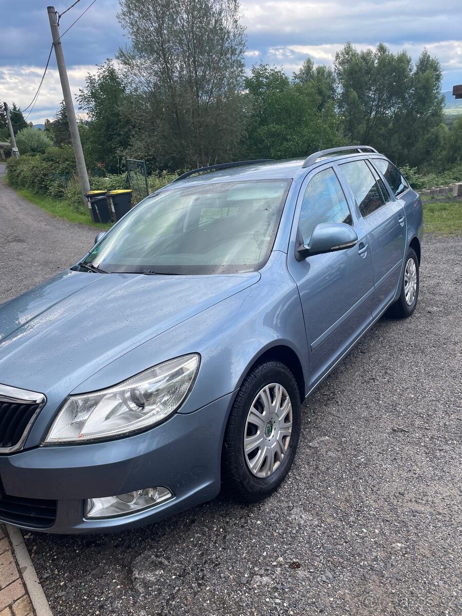 ŠKODA OCTAVIA II FL COMBI 1.4 TSI TOP STAV
