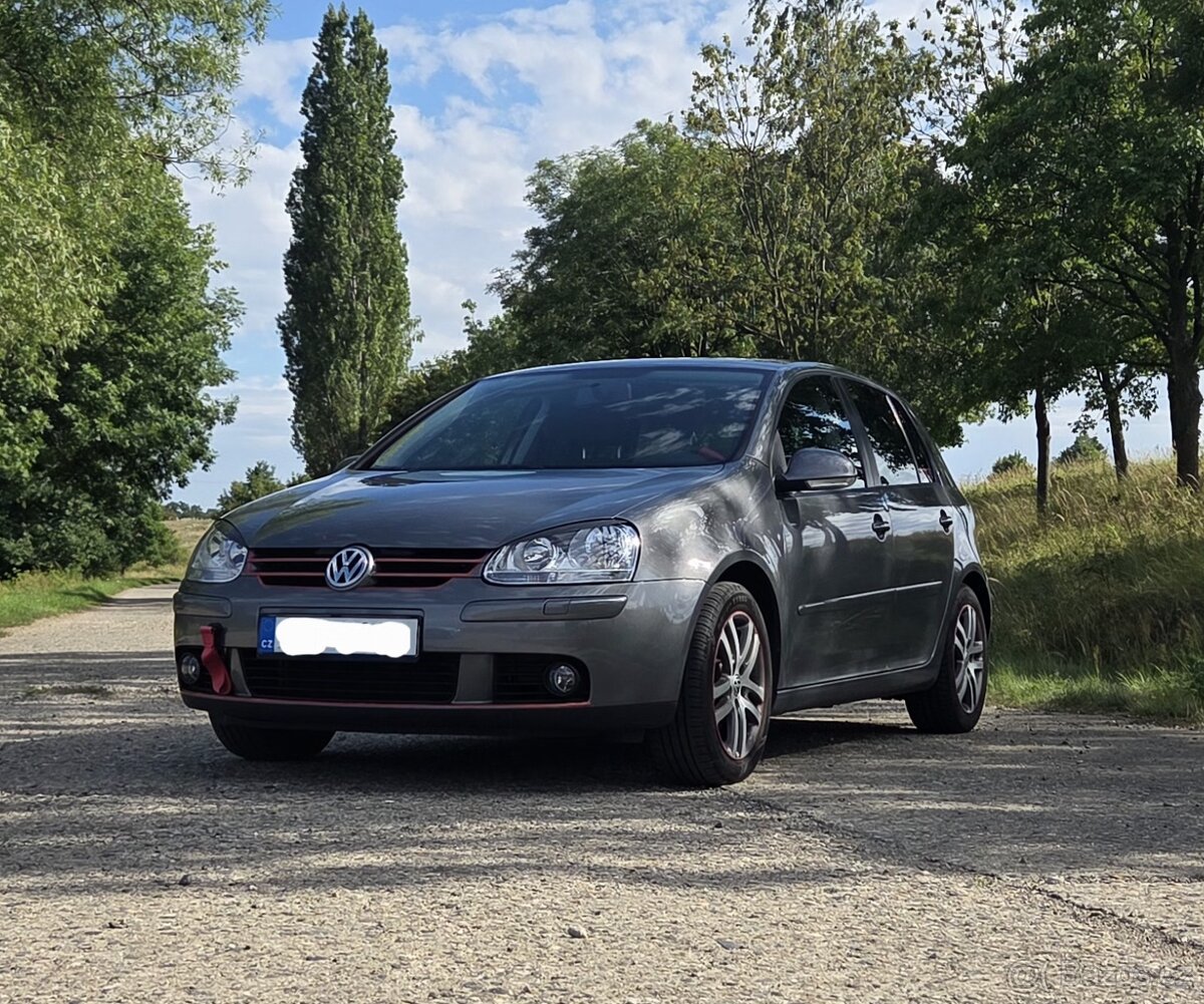 VW Golf 5 1.6 MPI TOUR edice 75 kW, 2007, 86 xxx km
