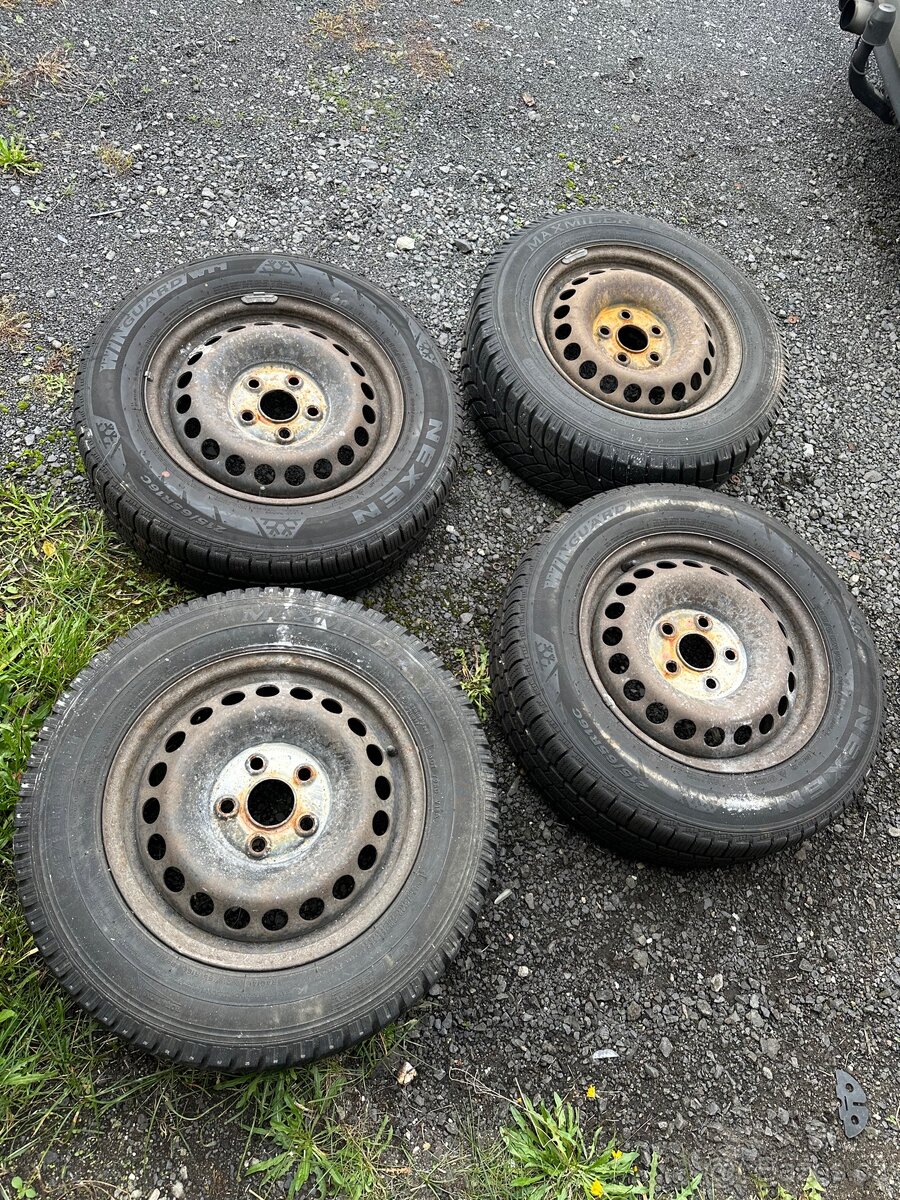 Vw t5 zimni sada 16” 5x120