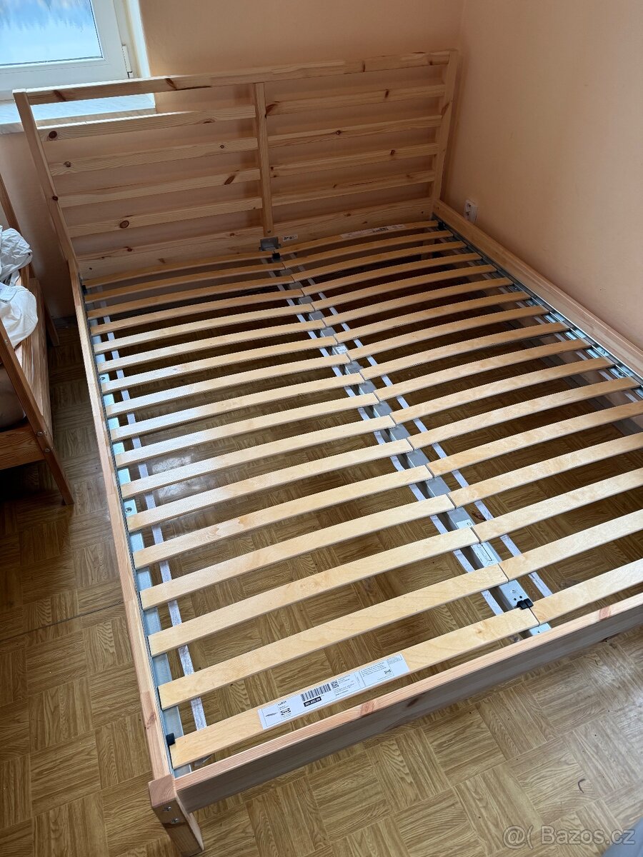 Postel IKEA Tarva 160x200 s roštem