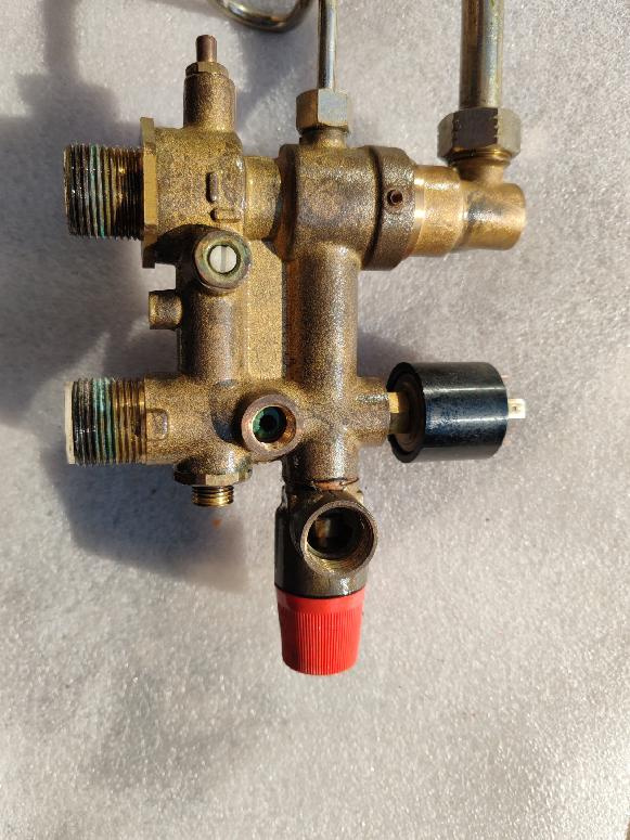 TŘÍCESTNÝ VENTIL DAKON DUA 24