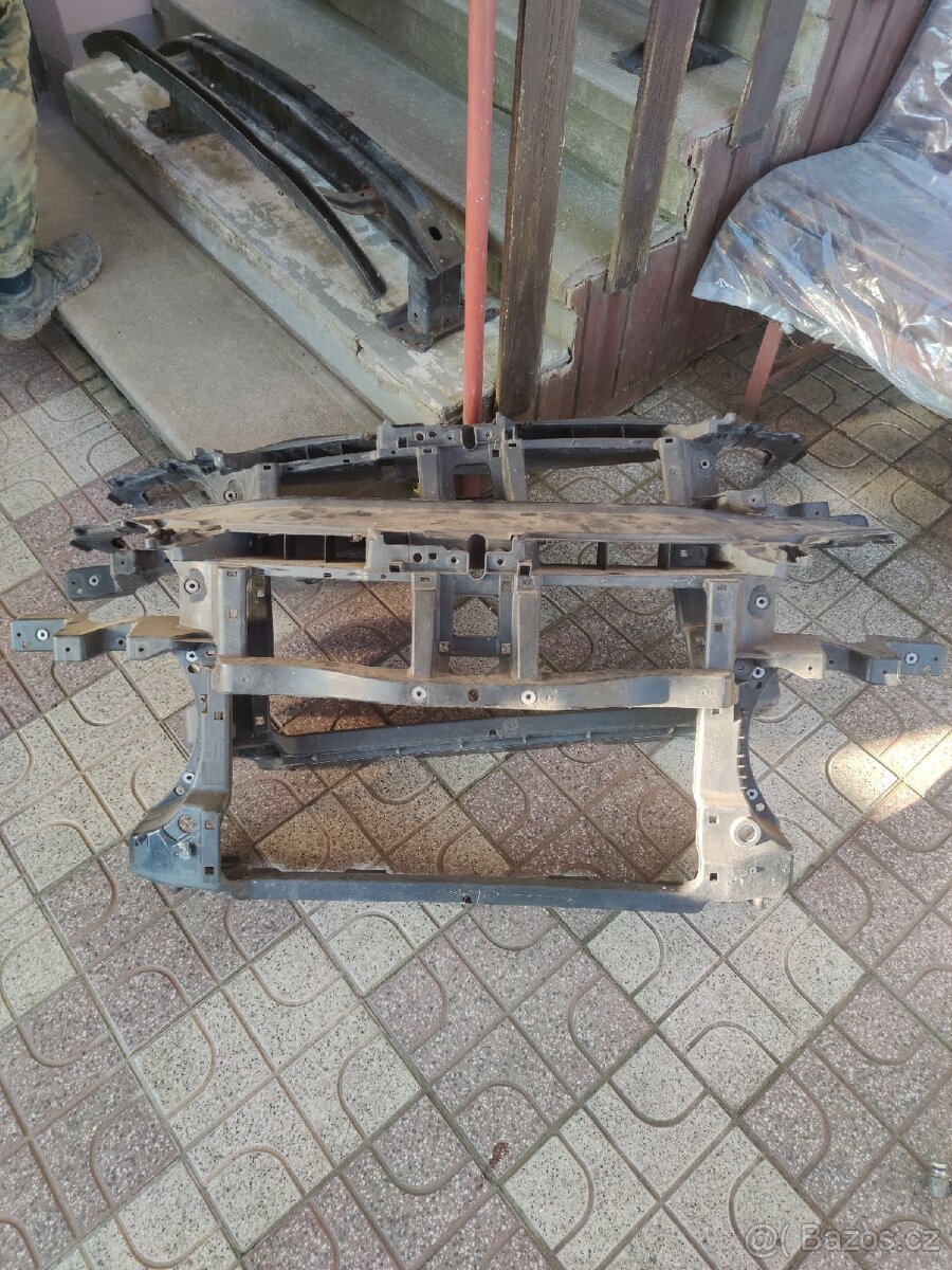 Chladicova stěna Octavia 2, Passat B6