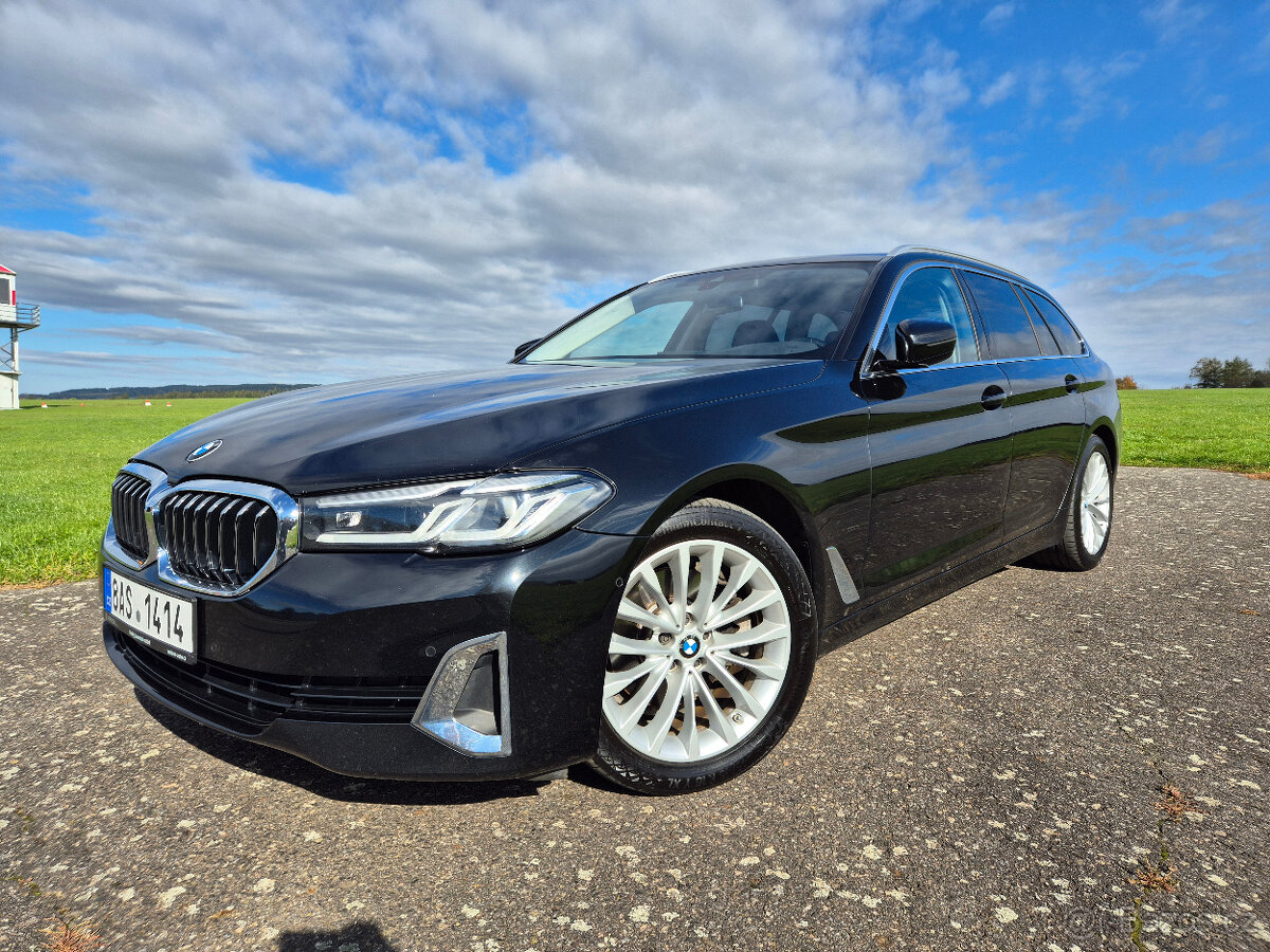 BMW Řada 5 520d xDrive Tažné DPH