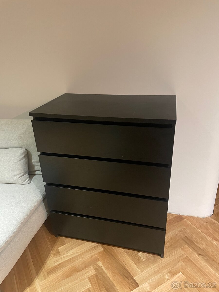 Komoda IKEA Malm