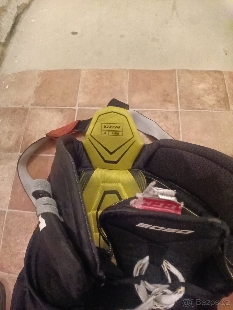 Hokejové kalhoty