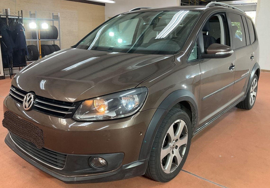 Volkswagen Touran CROSS 2.0 Tdi DSG 103 KW 11/2011 198tis km
