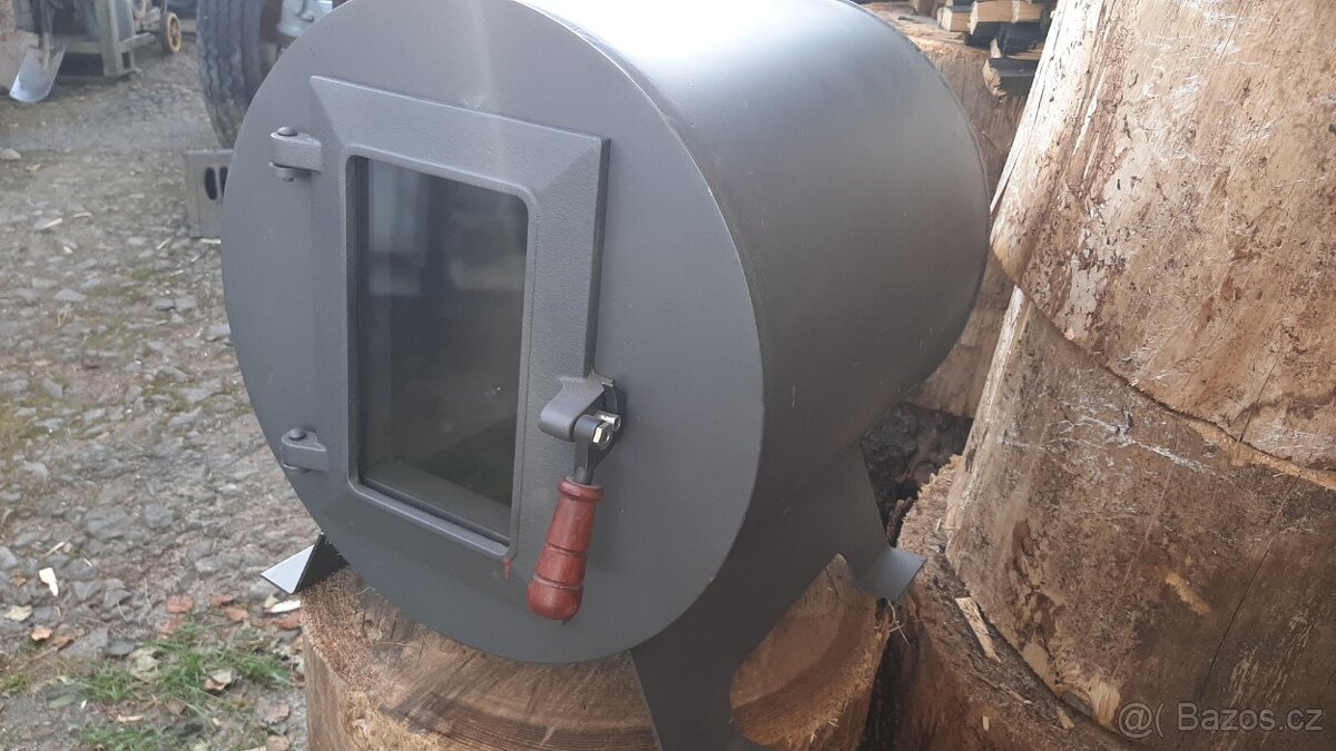 topeníště k udírně