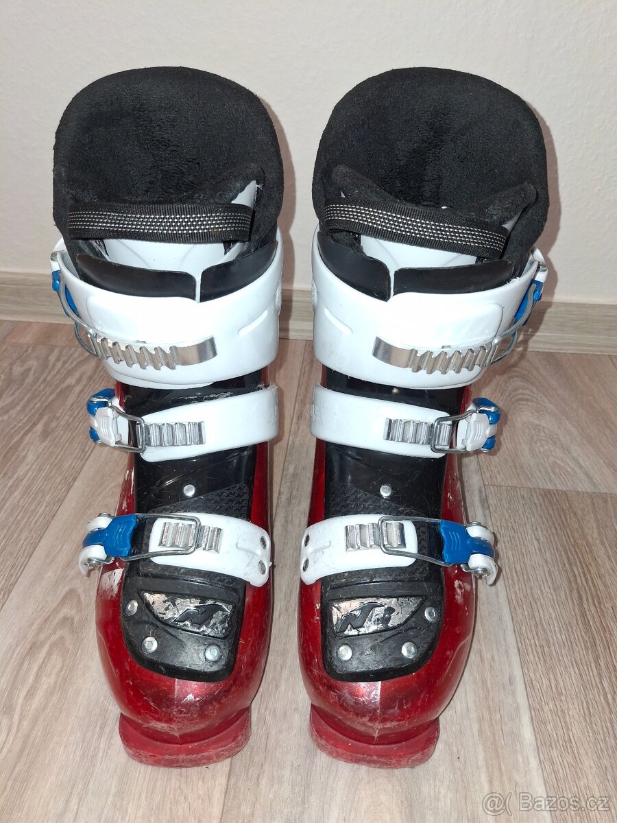 Lyžáky Nordica vel. 24-25