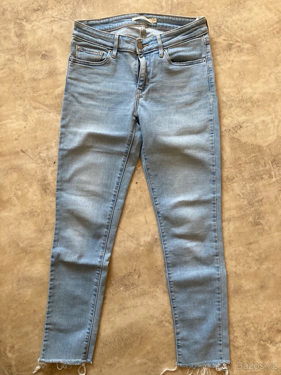 Levis džíny vel 26