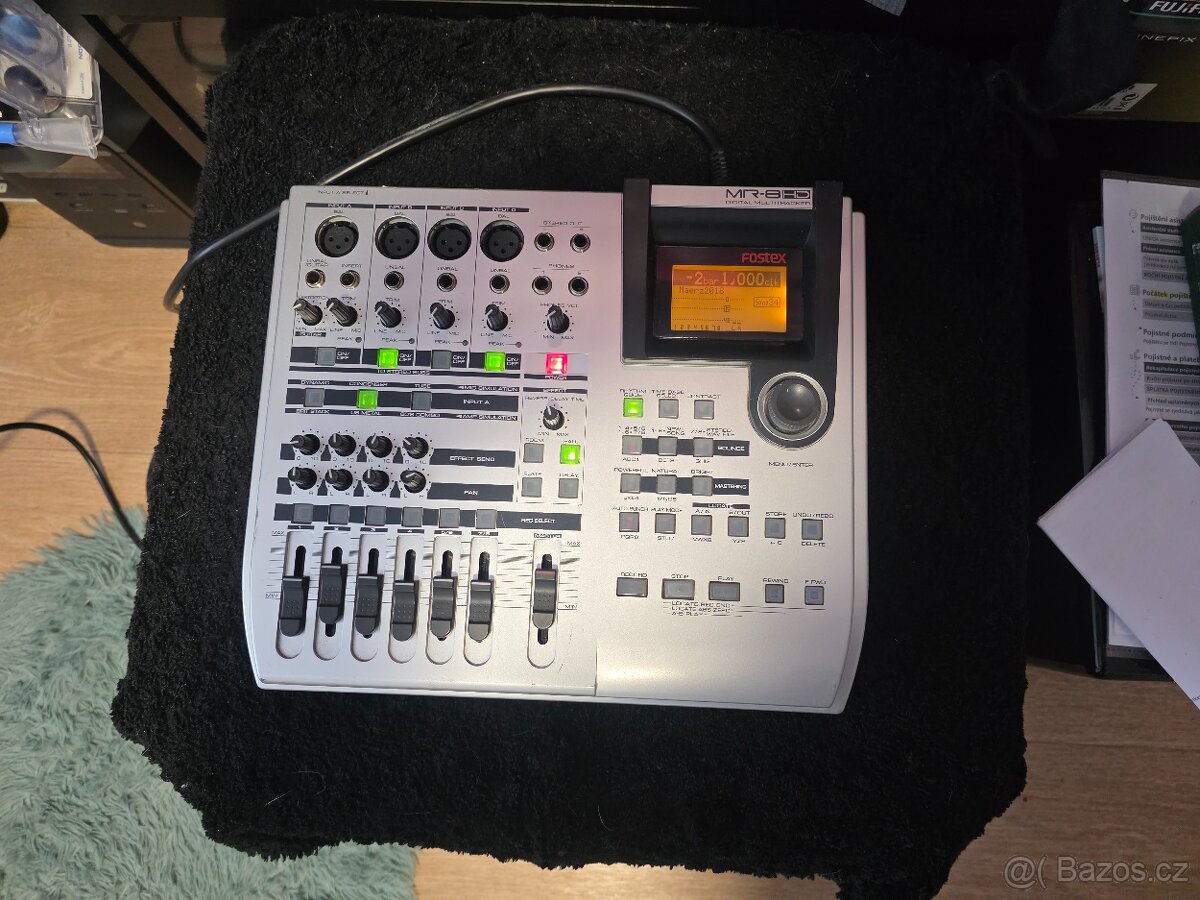 FOSTEX MR 8 HD