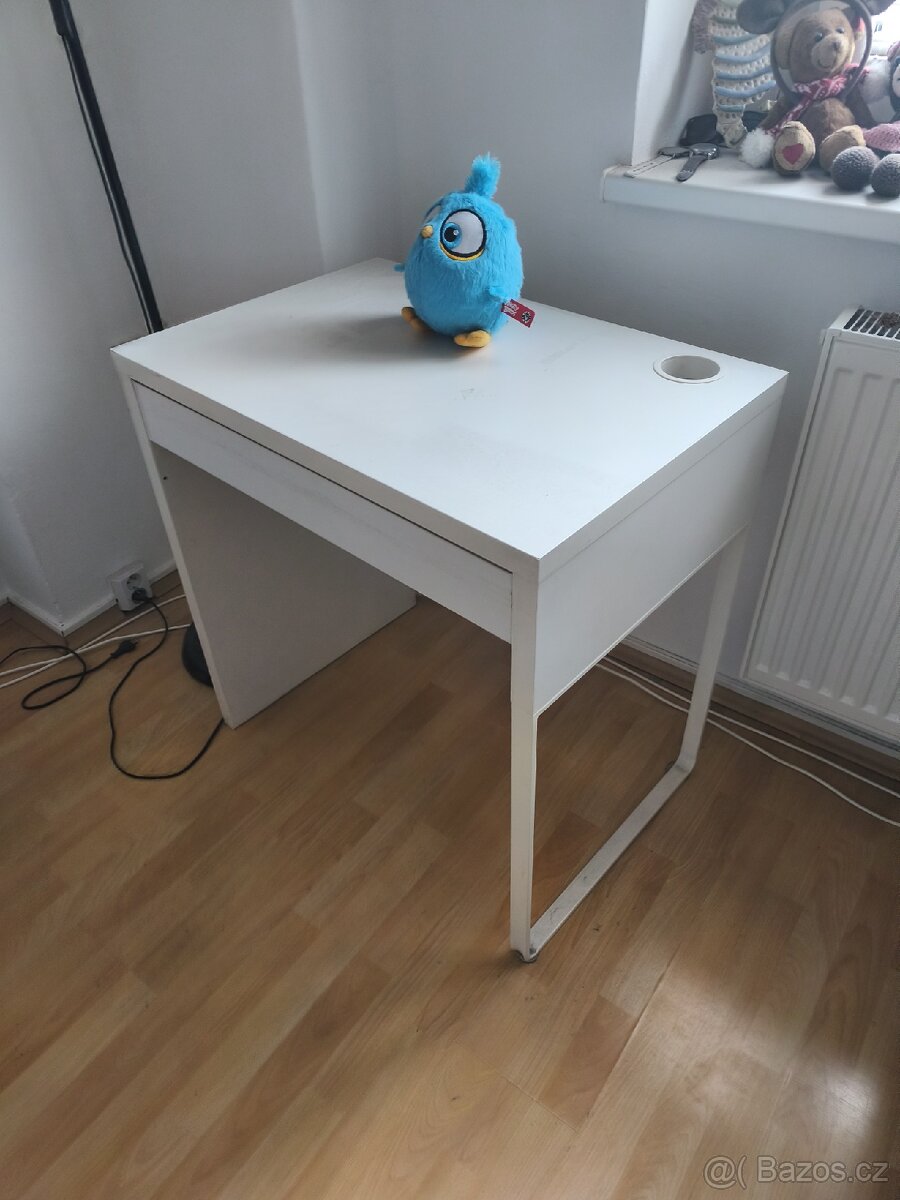 Psací dětský stul