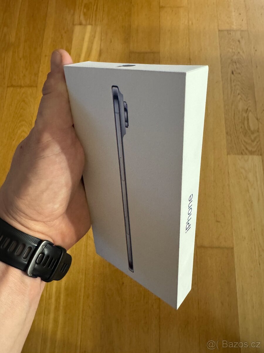 iPhone Air 256GB blankytně modrá