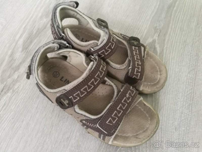 PRODÁM DĚTSKÉ SADNÁLKY vel. 29