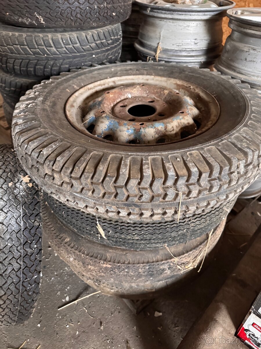 Disky, kola škoda 1202, spartak