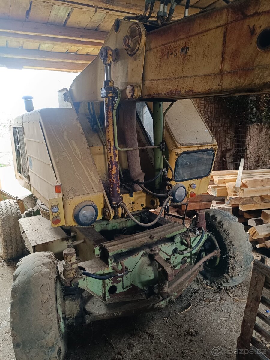 PRODÁM BAGR AMINA 4x4