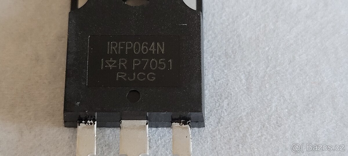 Tranzistory IRFP064