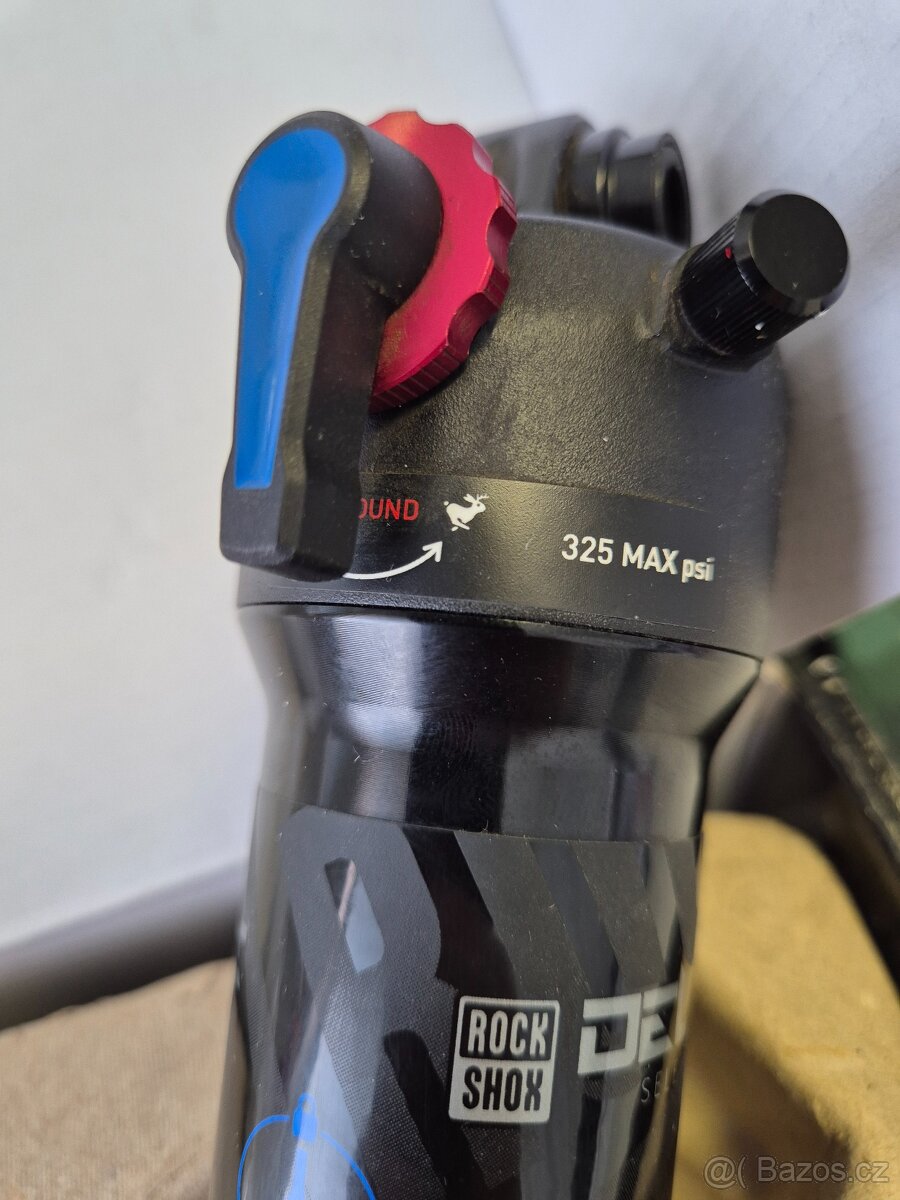 Tlumič Rock Shox Deluxe select + 130 mm