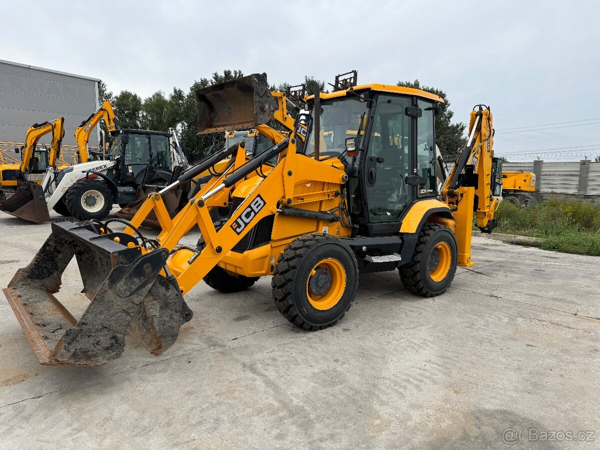 Jcb 3cx / 2015 compact