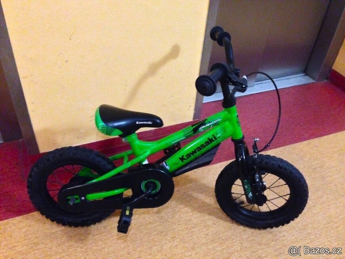 Prodám dětské kolo KAWASAKI 12, PĚKNÝ STAV+kolečka